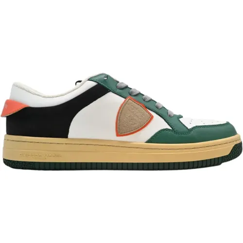 Lyon Low Sneakers in White Green Black , male, Sizes: 10 UK, 11 UK, 6 UK, 7 UK, 9 UK, 8 UK, 12 UK, 5 UK - Philippe Model - Modalova