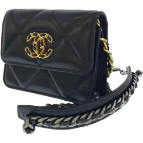 Pre-owned Leather crossbody-bags , female, Sizes: ONE SIZE - Chanel Vintage - Modalova