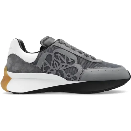 Sneakers with logo , male, Sizes: 9 UK, 10 UK - alexander mcqueen - Modalova