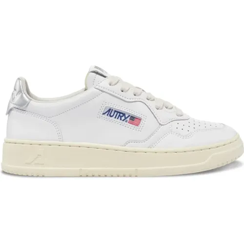 Vintage Style Low Top Leather Sneakers , female, Sizes: 2 UK, 3 UK, 5 UK, 4 UK, 6 UK, 8 UK, 7 UK - Autry - Modalova