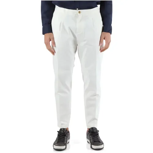 Stretch cotton trousers Berlin style , male, Sizes: M, L - At.P.Co - Modalova