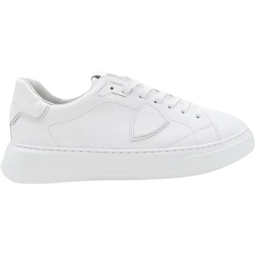 Temple Low Sneakers in Leather , male, Sizes: 10 UK, 12 UK, 8 UK, 6 UK - Philippe Model - Modalova