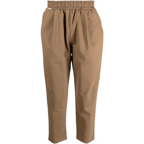 Tapered Cropped Trousers , male, Sizes: S - Family First - Modalova