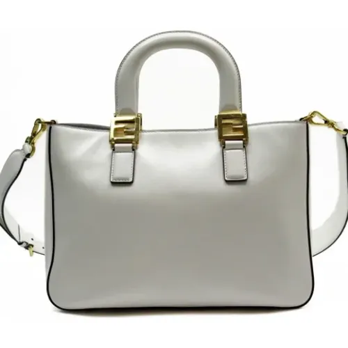 Pre-owned Silver Leather Fendi Shoulder Bag , female, Sizes: ONE SIZE - Fendi Vintage - Modalova