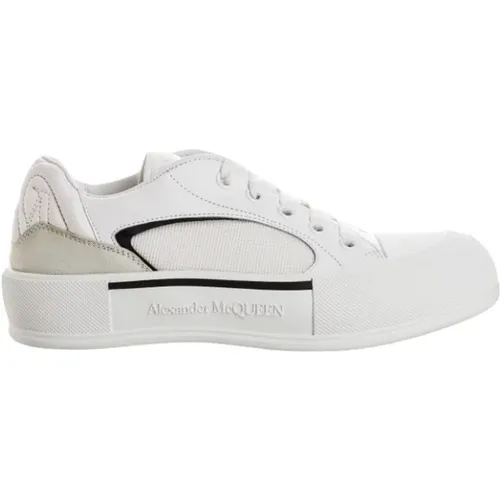 Urban Deck Sneakers , male, Sizes: 8 UK, 7 1/2 UK, 9 1/2 UK, 6 1/2 UK, 6 UK, 9 UK, 10 UK, 7 UK, 8 1/2 UK - alexander mcqueen - Modalova