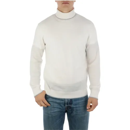 Men Clothing Turtleneck F76Magf06Mag24012 , male, Sizes: XL - Eleventy - Modalova