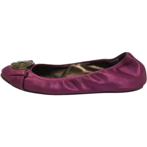 Pre-owned Satin flats , female, Sizes: 4 UK - Burberry Vintage - Modalova