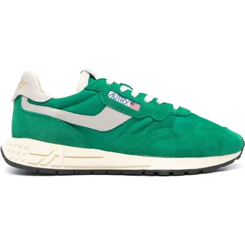 Stylish Sneakers for Men and Women , male, Sizes: 6 UK, 11 UK, 9 UK, 8 UK - Autry - Modalova