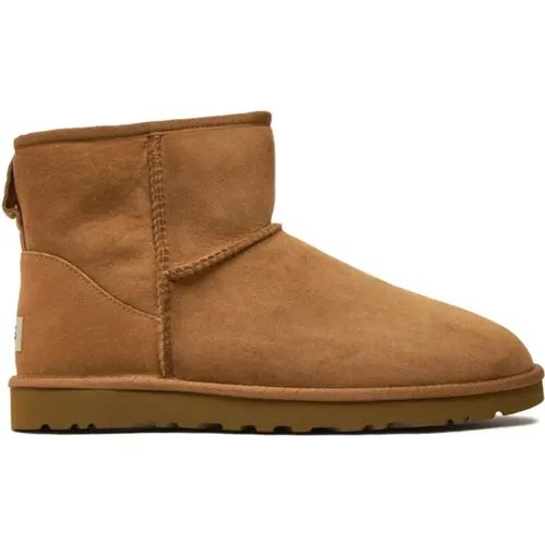 Klassische Winterstiefel , Herren, Größe: 44 EU - Ugg - Modalova