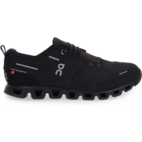 Cloud 5 Waterproof Running Shoe , male, Sizes: 10 1/2 UK, 13 UK, 11 UK - ON Running - Modalova