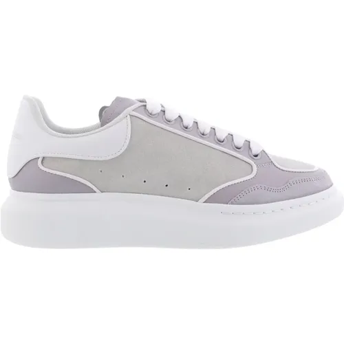 Oversized Sneaker Grey/Beige , male, Sizes: 5 1/2 UK - alexander mcqueen - Modalova