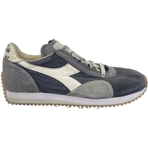 Stone Wash Sneakers , male, Sizes: 6 UK, 6 1/2 UK, 10 UK, 8 1/2 UK, 9 UK, 12 UK, 11 UK, 8 UK, 11 1/2 UK, 10 1/2 UK - Diadora - Modalova