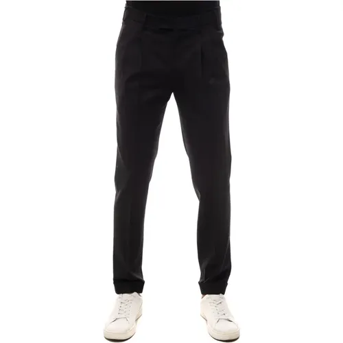 Pleated trousers , male, Sizes: 3XL, XL, S - Pt01 - Modalova