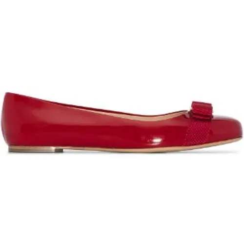 Flat Shoes Elegant Style , female, Sizes: 3 1/2 UK, 7 1/2 UK, 6 UK, 4 1/2 UK - Salvatore Ferragamo - Modalova