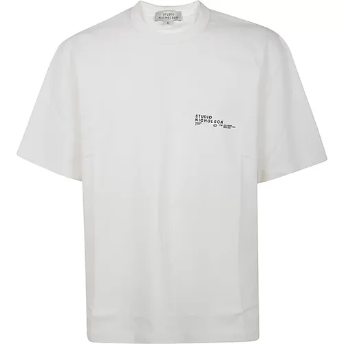 Weißes Logo Boxy Fit T-Shirt , Herren, Größe: M - Studio Nicholson - Modalova