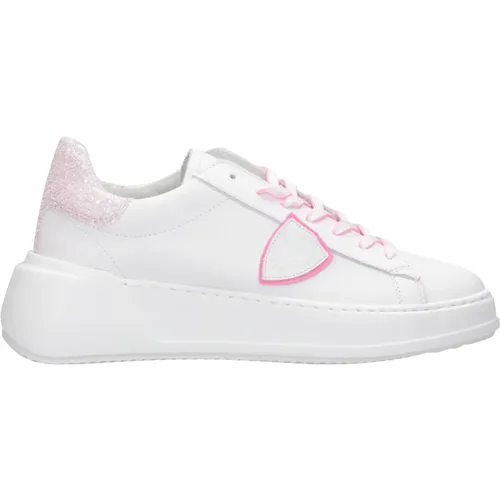 Fuchsia Sneakers with Laminated Pink Vibes , female, Sizes: 7 UK, 5 UK, 6 UK, 4 UK, 3 UK - Philippe Model - Modalova