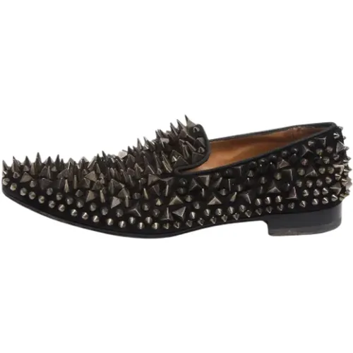 Pre-owned Suede flats , female, Sizes: 9 1/2 UK - Christian Louboutin Pre-owned - Modalova