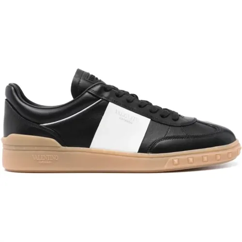 Smooth Grain Panelled Sneakers , male, Sizes: 7 UK, 9 UK, 6 1/2 UK, 8 UK, 10 UK, 5 UK, 7 1/2 UK, 6 UK, 8 1/2 UK - Valentino Garavani - Modalova