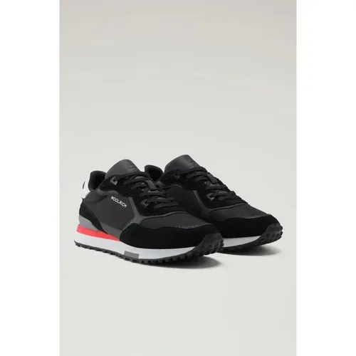 Retro Black Sneaker for Men , male, Sizes: 6 UK - Woolrich - Modalova