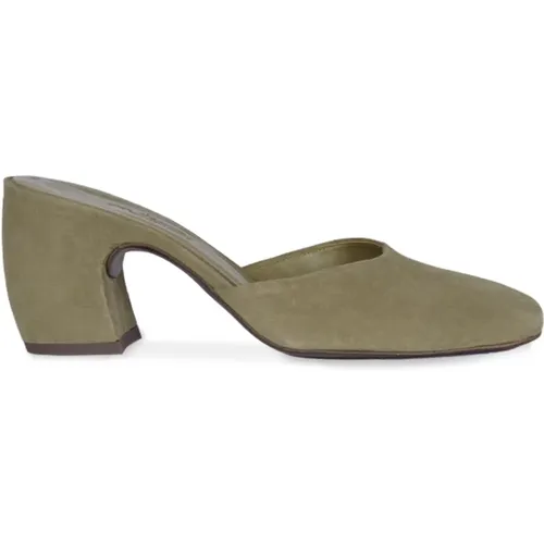 Luna, mule in matte suede , female, Sizes: 3 1/2 UK, 5 1/2 UK, 8 UK, 6 UK, 4 1/2 UK, 7 1/2 UK, 4 UK, 7 UK, 5 UK, 6 1/2 UK, 8 1/2 UK, 3 UK - Cortana - Modalova