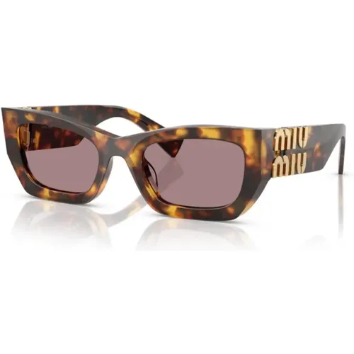 Stylish Sunglasses in Havana with Purple- Lenses , female, Sizes: 53 MM - Miu Miu - Modalova