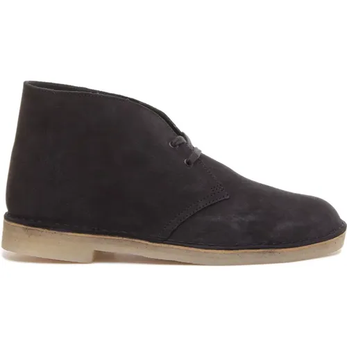 Navy Suede Chukka Boots , male, Sizes: 5 1/2 UK, 11 UK - Clarks - Modalova