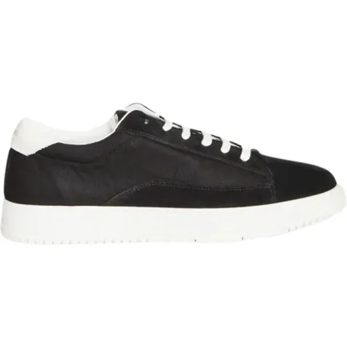 Edition 5 Sneakers , male, Sizes: 6 UK - National Standard - Modalova