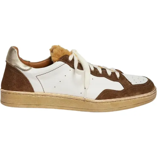 Goldener Sneaker mit Nappa und Wildleder - Elia Maurizi - Modalova