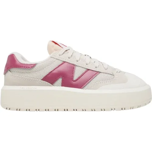 Minimalist Casual Sneakers , female, Sizes: 7 UK, 7 1/2 UK - New Balance - Modalova