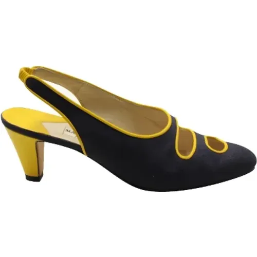 Pre-owned Cotton sandals , female, Sizes: 4 1/2 UK - Manolo Blahnik Pre-owned - Modalova
