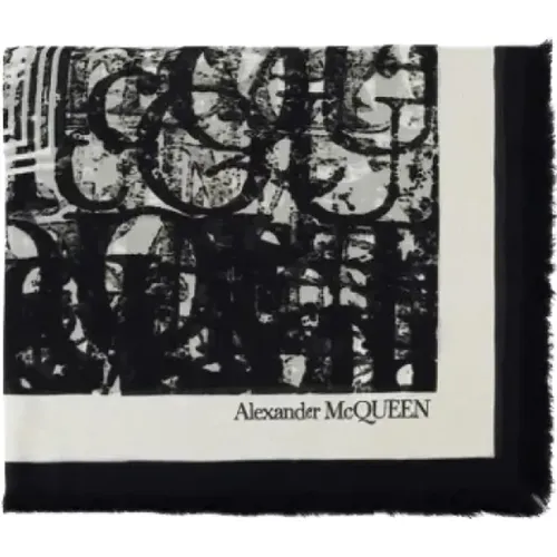 Pre-owned Fabric scarves , female, Sizes: ONE SIZE - Alexander McQueen Pre-owned - Modalova