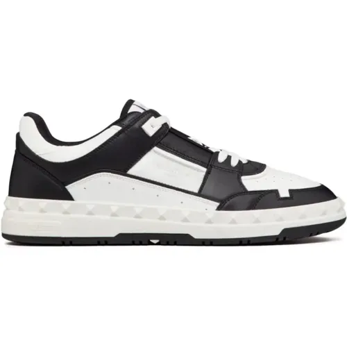 Rockstud Freedots Sneaker , male, Sizes: 11 UK, 10 UK - Valentino Garavani - Modalova