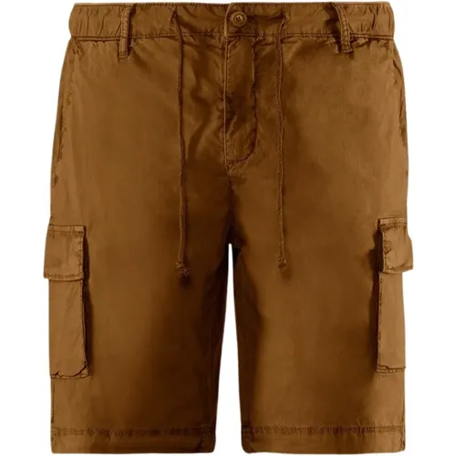 Comfy Cargo Bermuda Shorts , male, Sizes: 2XL, XL, 3XL, L, S, M - BomBoogie - Modalova