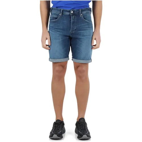 Distressed Denim Bermuda Shorts , male, Sizes: W34, W38, W31, W32, W29, W33 - Replay - Modalova