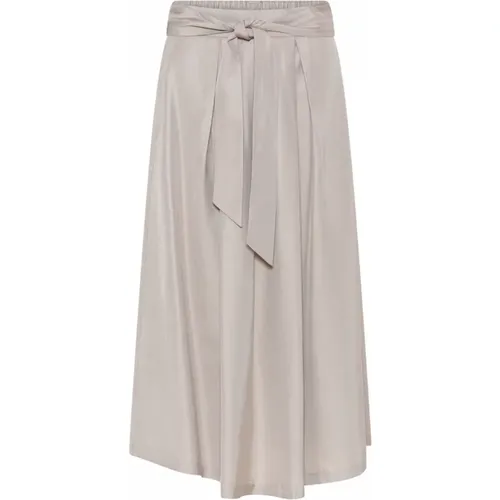 Pleated Skirt with Belt and Pockets , female, Sizes: S, XS, XL, 2XL, L, M - Gustav - Modalova