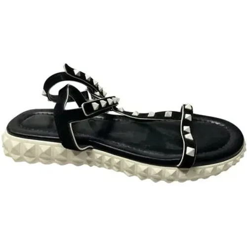 Pre-owned Polyester sandals , female, Sizes: 7 1/2 UK - Valentino Vintage - Modalova