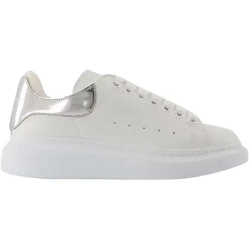 Leather sneakers , female, Sizes: 3 UK - alexander mcqueen - Modalova