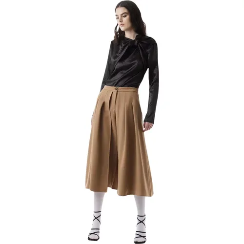 Midi Skirts,Hoch taillierte Cropped Hose mit Rockeffekt - Silvian Heach - Modalova