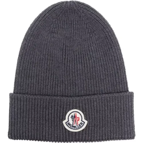 Classic Wool Beanie Hat in Grey , unisex, Sizes: ONE SIZE - Moncler - Modalova