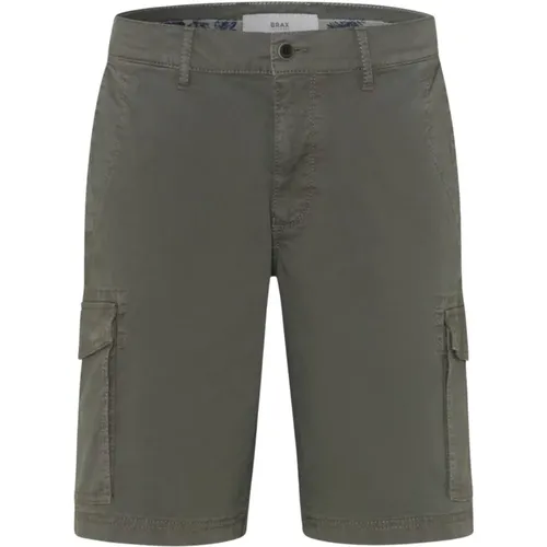 Grüne Brazil Shorts mit Taschen , Herren, Größe: 4XL - BRAX - Modalova