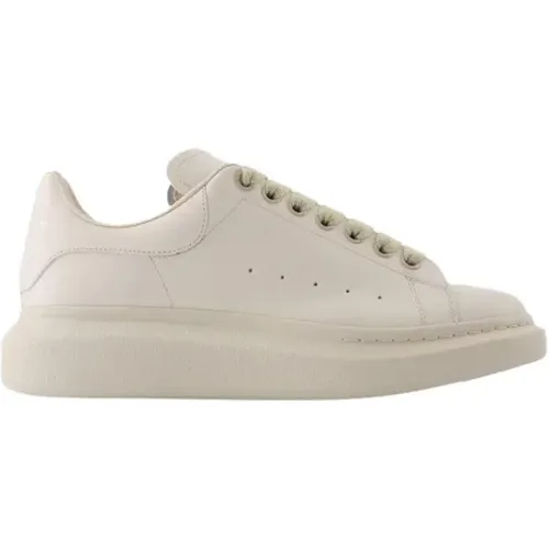 Pre-owned Leather sneakers , male, Sizes: 5 UK - Alexander McQueen Pre-owned - Modalova