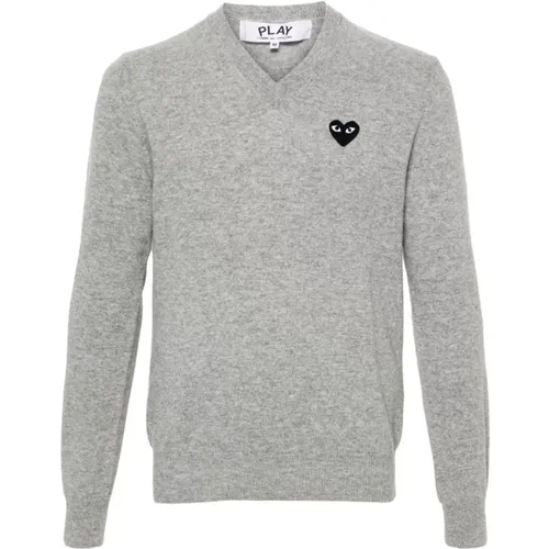 Grauer Herz-Patch-Pullover , Herren, Größe: L - Comme des Garçons - Modalova