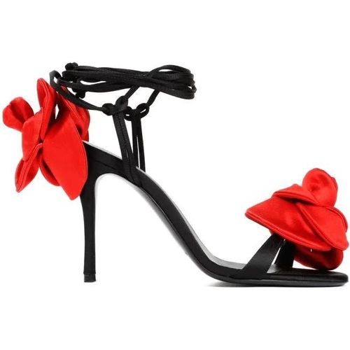 Sandalen & Sandaletten - Black Flower Satin Sandals - Gr. 37 (EU) - in - für Damen - Magda Butrym - Modalova