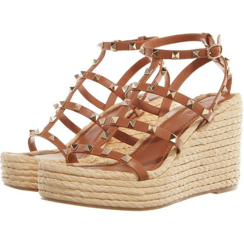 Espadrilles - Rockstud Wedge Espadrilles - Gr. 40 (EU) - in - für Damen - Valentino Garavani - Modalova