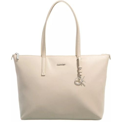 Crossbody Bags - Ck Must Shopper Medium - Gr. unisize - in - für Damen - Calvin Klein - Modalova