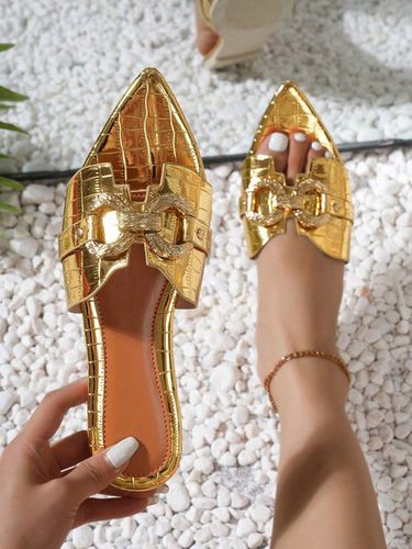 Golden Metal Decor Crocodile Embossed Slide Sandals - Modetalente - Modalova