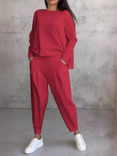 Casual Crew Neck Two-Piece Set - Just Fashion Now - Modalova