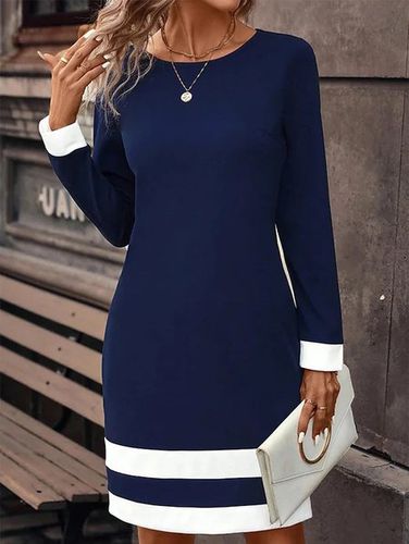 Knitted Contrast Stitching Crew Neck Casual Dress - Just Fashion Now - Modalova