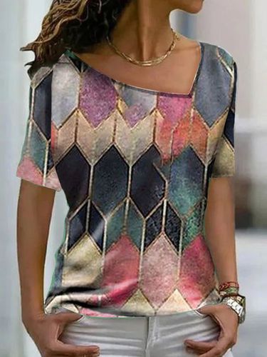 Geometric Regular Fit Cotton Short Sleeve Top - Just Fashion Now - Modalova