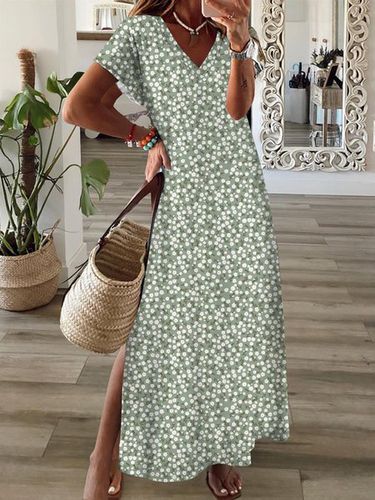 Casual Jersey Floral V-neck Dress - Modetalente - Modalova